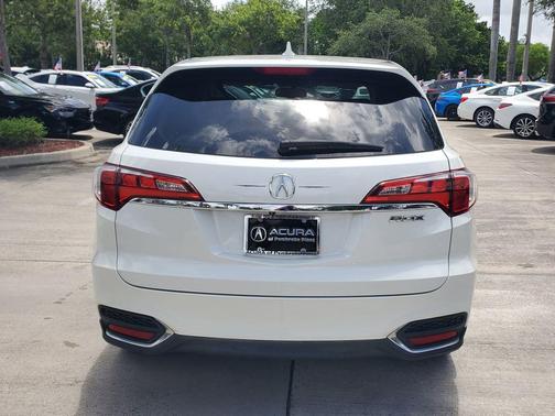 White Diamond Pearl 2017 Acura RDX Base