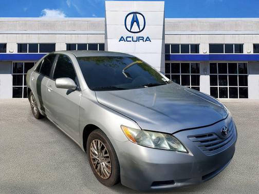 Classic Silver Metallic 2008 Toyota Camry LE