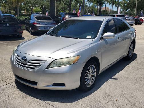 Classic Silver Metallic 2008 Toyota Camry LE
