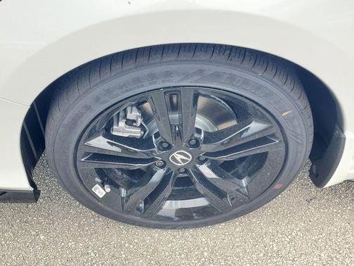 Platinum 2026 Acura Integra FWD A-Spec with Technology