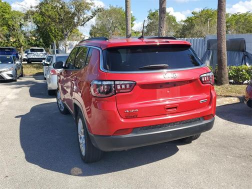 2023 Jeep Compass Latitude Lux