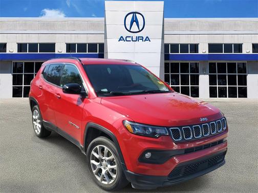 2023 Jeep Compass Latitude Lux