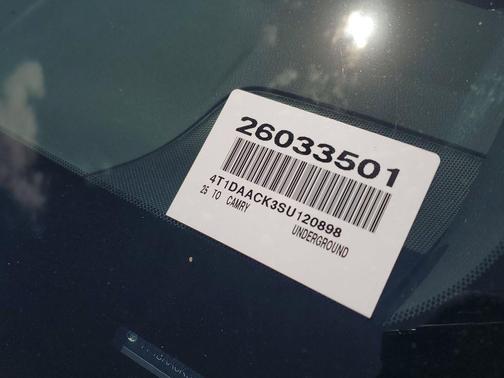 2025 Toyota Camry SE