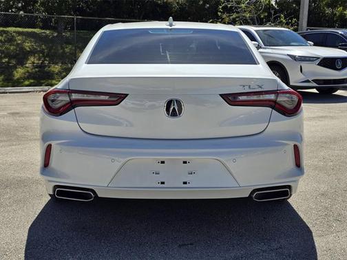 2025 Acura TLX Technology