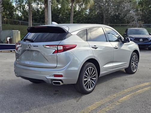 2025 Acura RDX Advance Package