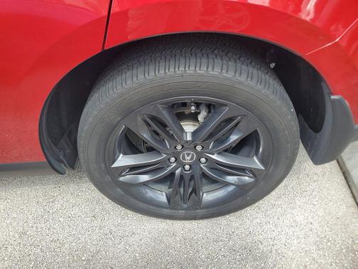 Performance Red Pearl 2024 Acura RDX Base