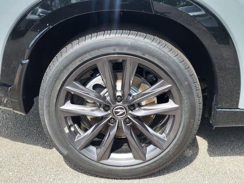 Urban Gray Pearl 2026 Acura ADX w/A-Spec Package