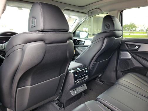 Silver Metallic 2026 Acura MDX Technology Package