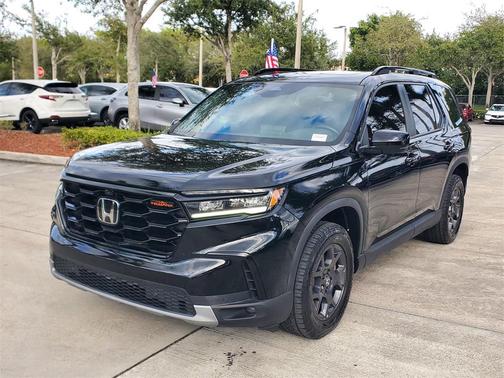 2023 Honda Pilot AWD TrailSport