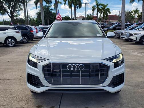 2023 Audi Q8 55 Premium Plus