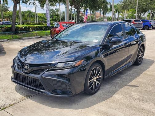 2021 Toyota Camry SE