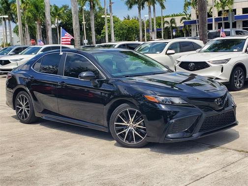 2021 Toyota Camry SE