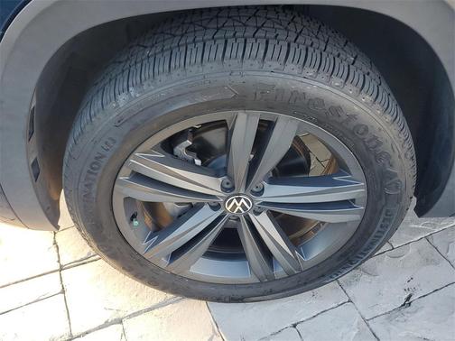 2021 Volkswagen Atlas 3.6L SE w/Technology