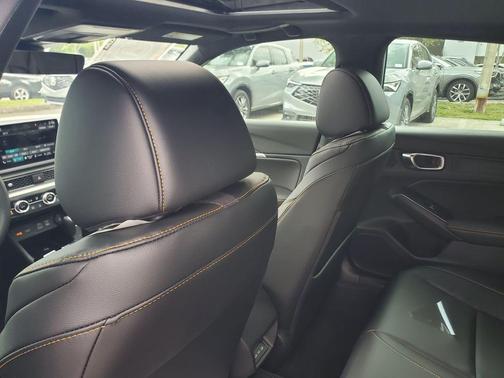 Platinum White 2026 Acura Integra FWD A-Spec with Technology