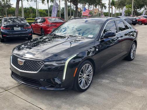 2023 Cadillac CT4 Premium Luxury