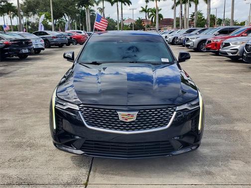 2023 Cadillac CT4 Premium Luxury