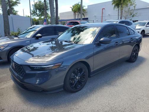 2025 Honda Accord SE