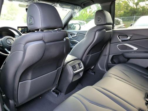 Platinum 2026 Acura RDX Base