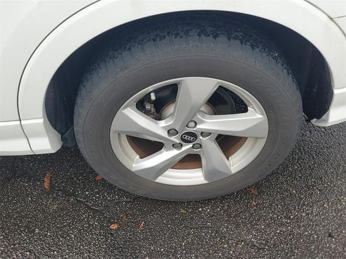 2021 Audi Q3 40 Premium