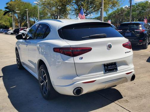 2020 Alfa Romeo Stelvio Ti