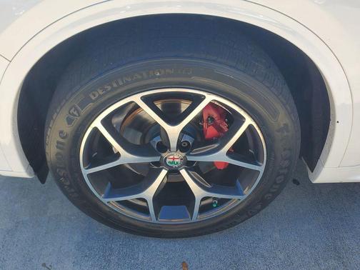 2020 Alfa Romeo Stelvio Ti