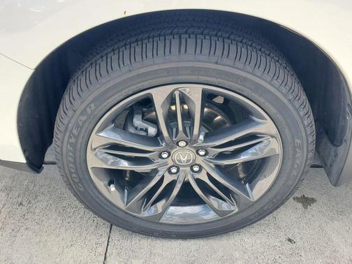 Platinum White Pearl 2023 Acura RDX Base