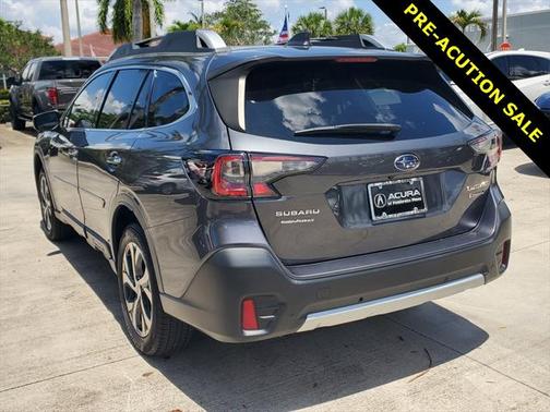 2022 Subaru Outback Touring