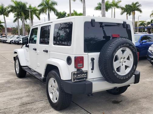 2011 Jeep Wrangler Unlimited Sahara