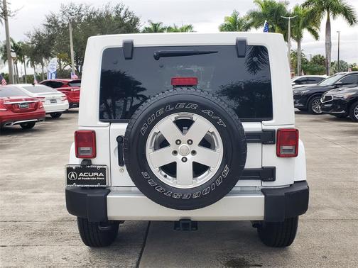2011 Jeep Wrangler Unlimited Sahara