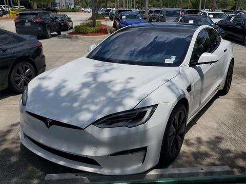 2021 Tesla Model S Plaid