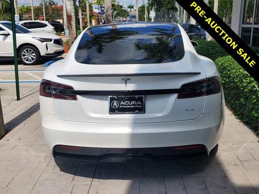 2021 Tesla Model S Plaid