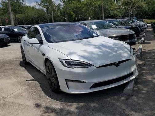 2021 Tesla Model S Plaid