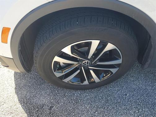 2023 Volkswagen Tiguan 2.0T S