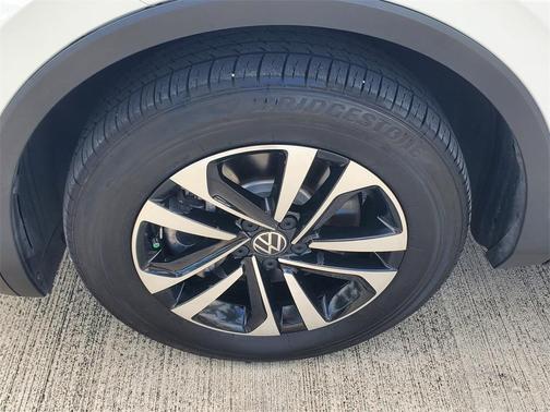 2023 Volkswagen Tiguan 2.0T S