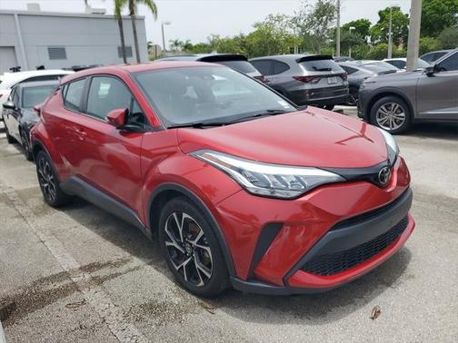 2021 Toyota C-HR XLE