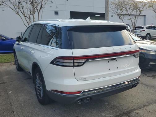 2020 Lincoln Aviator Standard