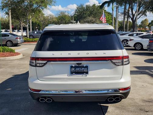 2020 Lincoln Aviator Standard