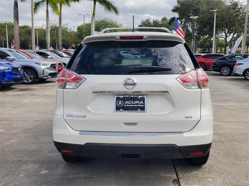 2015 Nissan Rogue SV