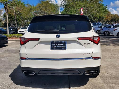 2023 Acura MDX Standard