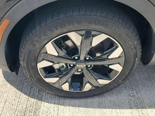 Ebony Black 2023 Kia Sportage X-Line