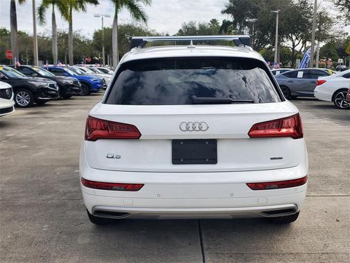 2019 Audi Q5 2.0T Premium Plus