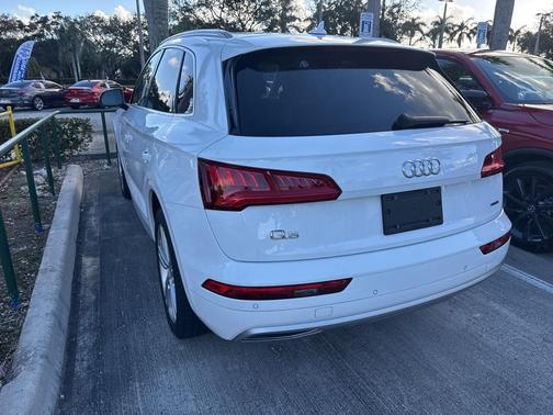 2019 Audi Q5 2.0T Premium Plus