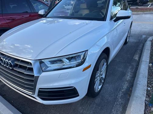 2019 Audi Q5 2.0T Premium Plus