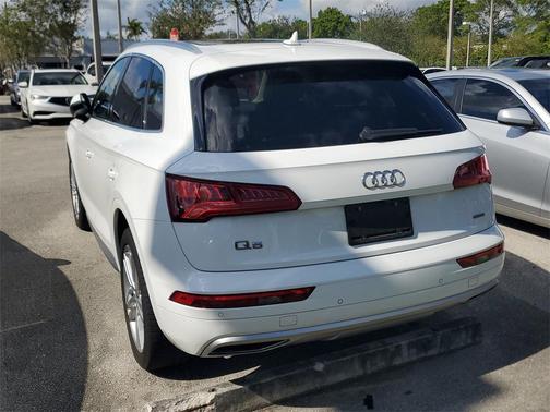 2019 Audi Q5 2.0T Premium Plus