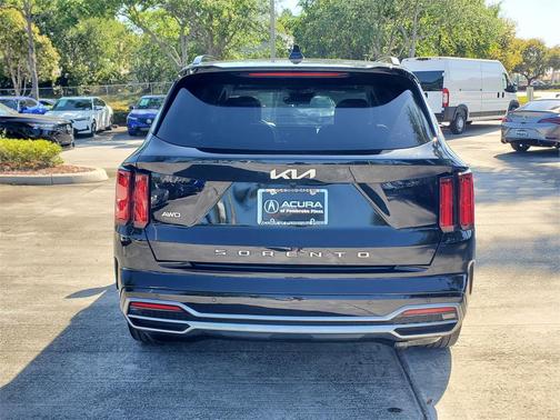 2022 Kia Sorento SX