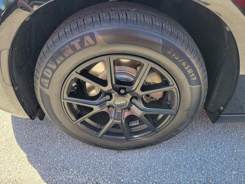 Pitch Black Clearcoat 2022 Dodge Charger SXT