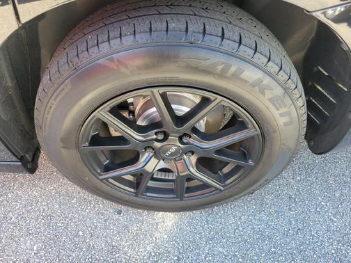 Pitch Black Clearcoat 2022 Dodge Charger SXT