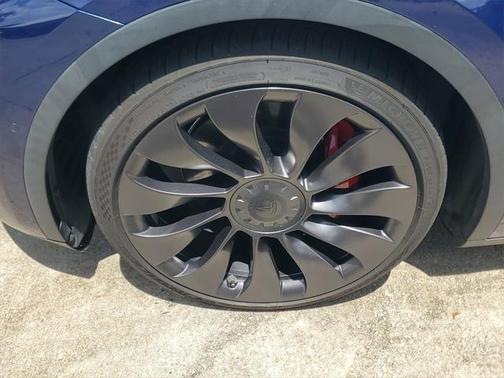 2020 Tesla Model Y Performance Dual Motor All-Wheel Drive