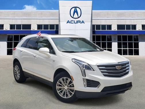 Crystal White Tricoat 2019 Cadillac XT5 Luxury