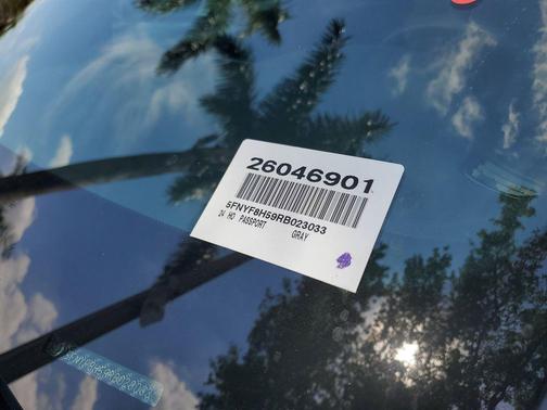 Sonic Gray Pearl 2024 Honda Passport AWD EX-L